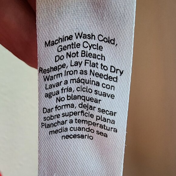 VENUS Red/Black Print Sweater Dress Size 1X - Picture 10 of 16